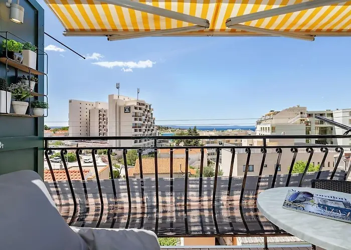 Appartamento 2 Bedroom 'marley' Makarska